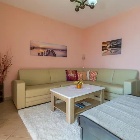 Dragica Apartment *