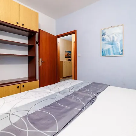 Dragica Appartamento Dramalj